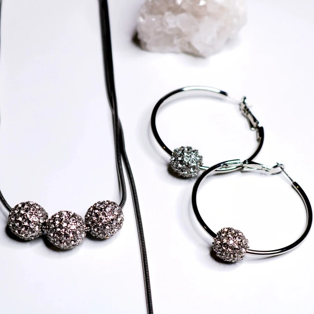 Chico’s Convertible Silvertone Fireball Necklace - Picture 7 of 11